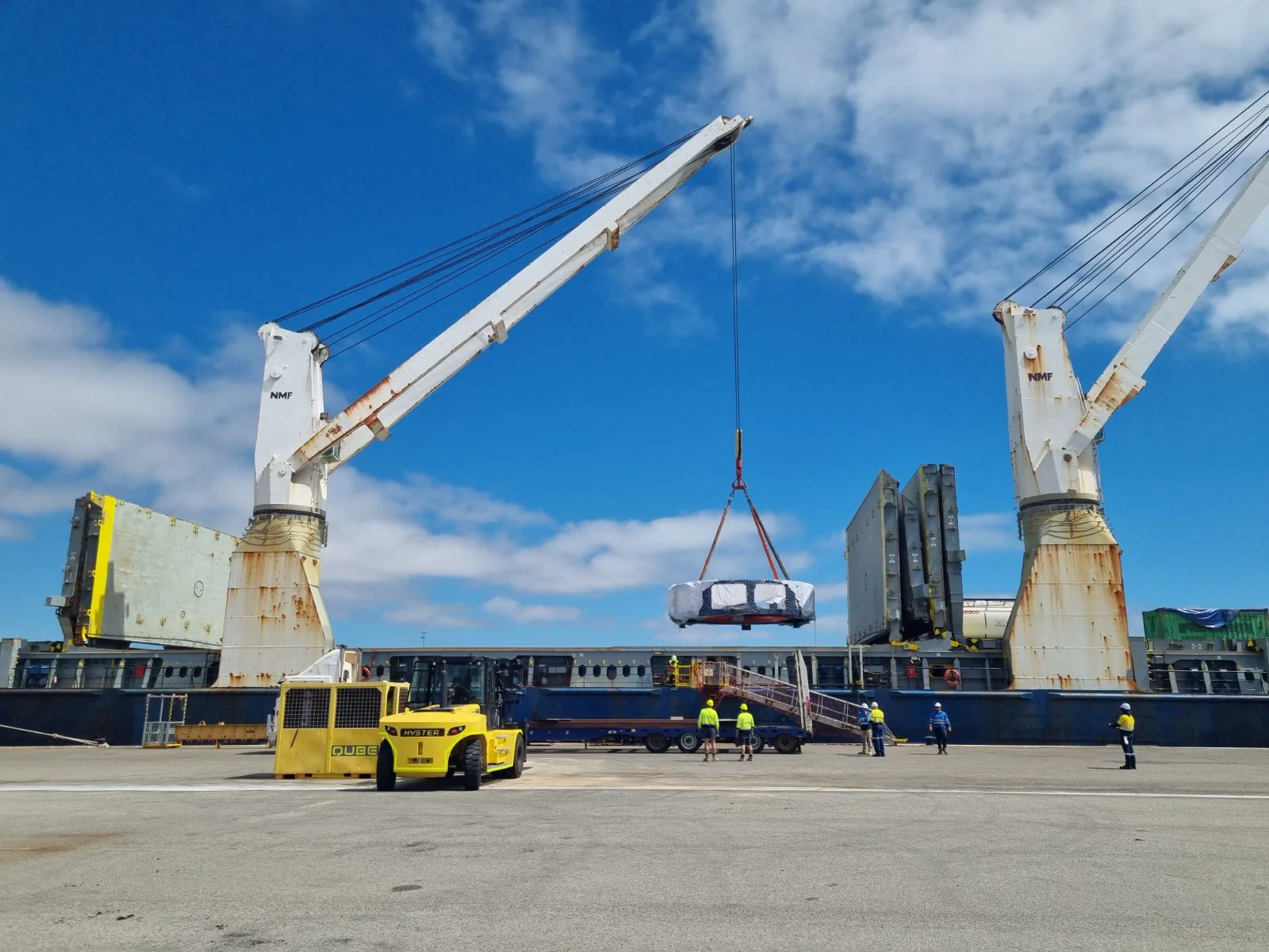 Project cargo and OOG shipping from Italy